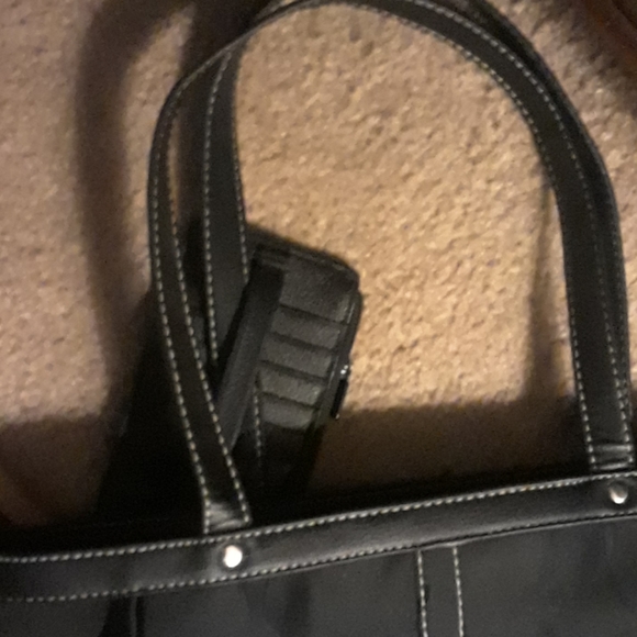 Coach purse w/small wallet pouch - Picture 6 of 8